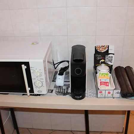 Apartment Self Checkin, Free Parking 15 Min From Center