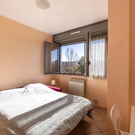 Self Checkin, Free Parking 15 Min From Center Apartment *